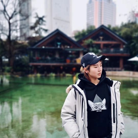 acdac56e837baddec952006b039b791c